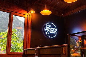 Flora Uzungol Resort Hotel