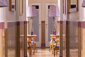 Mala Vecindad Beer Hotel