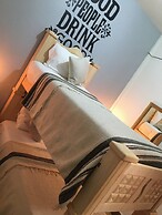 Mala Vecindad Beer Hotel