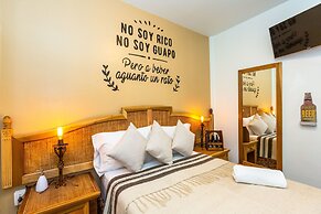 Mala Vecindad Beer Hotel