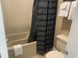 Southern Sands 303 2 Bedroom Condo by RedAwning