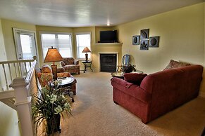 Unit 110 2 Bd/ 2 Ba Condo 2 Bedroom Condo by RedAwning