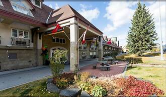 Canmore Inn & Suites