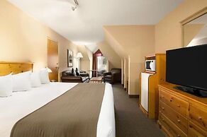 Canmore Inn & Suites
