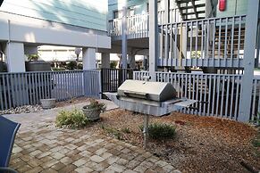 Ocean Reef 702 3 Bedroom Townhouse by RedAwning