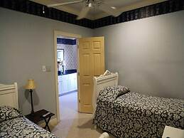 H_blue Atlantis 6 Bedroom Home by RedAwning