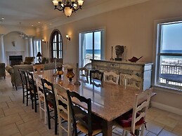 H_blue Atlantis 6 Bedroom Home by RedAwning