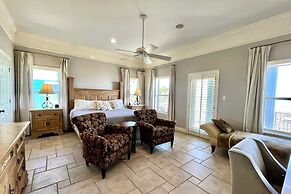 H_blue Atlantis 6 Bedroom Home by RedAwning