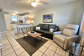 Sunrise Ge 212 2 Bedroom Condo by RedAwning