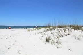 Sunrise Ge 212 2 Bedroom Condo by RedAwning