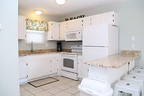 Sunrise Ge 212 2 Bedroom Condo by RedAwning