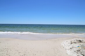 Sunrise Ge 110 2 Bedroom Condo by RedAwning