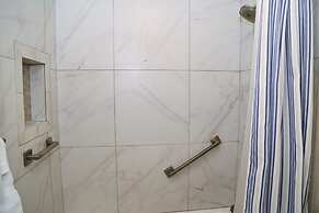 Southern Sands 102 2 Bedroom Condo