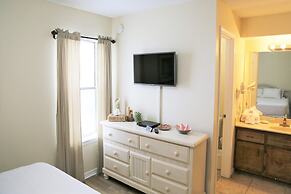 Southern Sands 102 2 Bedroom Condo
