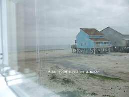 Sunrise Ge 109 2 Bedroom Condo by RedAwning