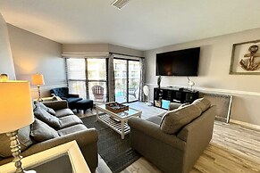 Gulfside Townhome 13 2 Bedroom Townhouse by RedAwning