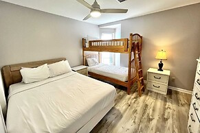 Gulfside Townhome 13 2 Bedroom Townhouse by RedAwning