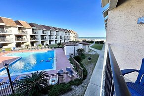 Gulfside Townhome 13 2 Bedroom Townhouse by RedAwning