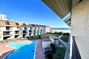 Gulfside Townhome 13 2 Bedroom Townhouse by RedAwning