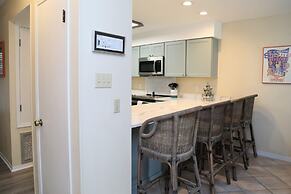 Ocean Reef 802 3 Bedroom Townhouse by RedAwning