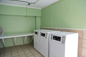 Ocean Reef 802 3 Bedroom Townhouse by RedAwning