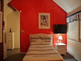 Ocean Reef 802 3 Bedroom Townhouse by RedAwning