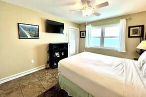 Harbor House B2 2 Bedroom Condo by RedAwning