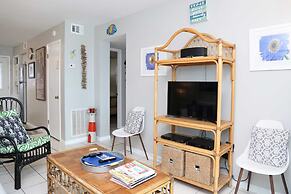 Harbor House B4 2 Bedroom Condo by RedAwning