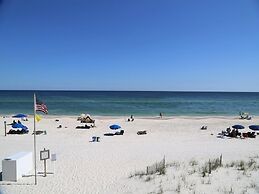 Harbor House B4 2 Bedroom Condo by RedAwning