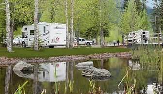 Discovery Yukon Lodgings