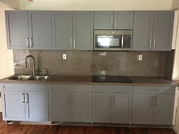 Tropical Charmer Coral Gables Apartment