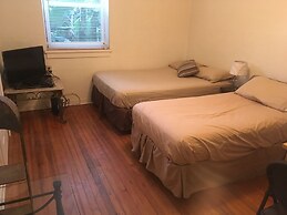 Tropical Charmer Coral Gables Apartment