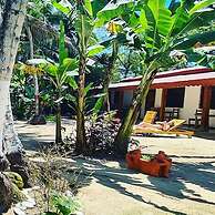 Yucca Beachfront Hotel