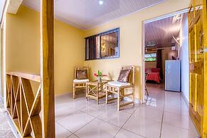 Yucca Beachfront Hotel