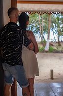 Yucca Beachfront Hotel