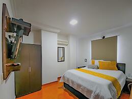 Hotel Avenida 3 Real