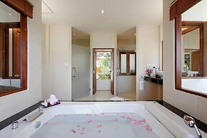 Patong Hill Estate 8