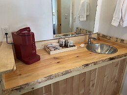 Kootenai Valley Motel