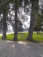 Kootenai Valley Motel