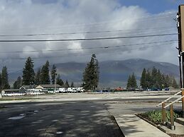 Kootenai Valley Motel