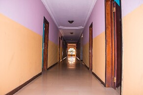 Jolac Hotel And Suites