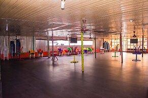 Jolac Hotel And Suites