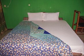 Jolac Hotel And Suites