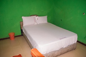 Jolac Hotel And Suites