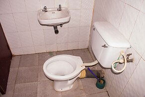 Jolac Hotel And Suites