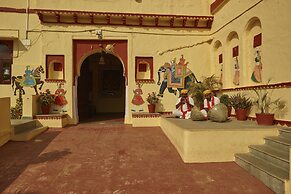 Fort Dhariyawad Heritage Hotel Udaipur
