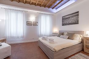 Santa Croce Place by Mmega