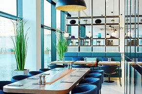 Courtyard by Marriott Luton Airport