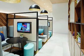 Courtyard by Marriott Luton Airport