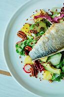 Courtyard by Marriott Luton Airport